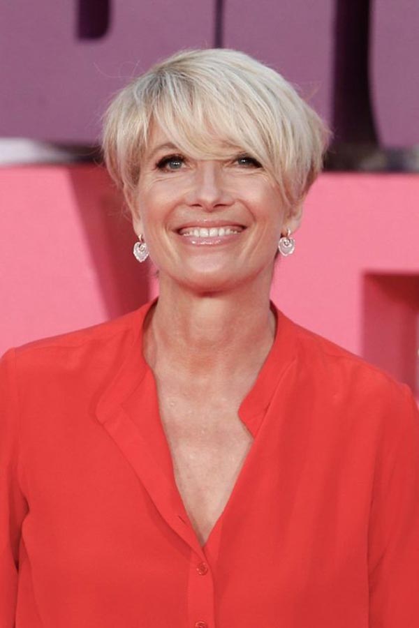 Pixie Hairstyles for Older Women-16